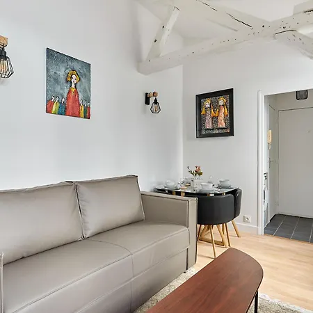 Charming 1 Bedroom Flat Coeur Du Marais By Prestige * Párizs