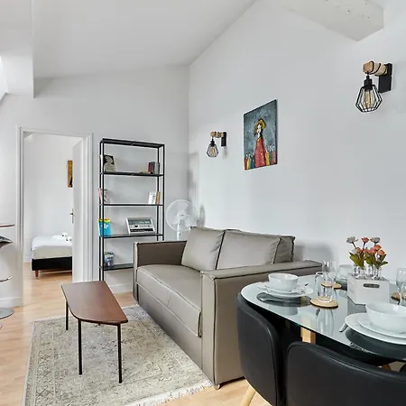 Charming 1 Bedroom Flat Coeur Du Marais By Prestige Párizs